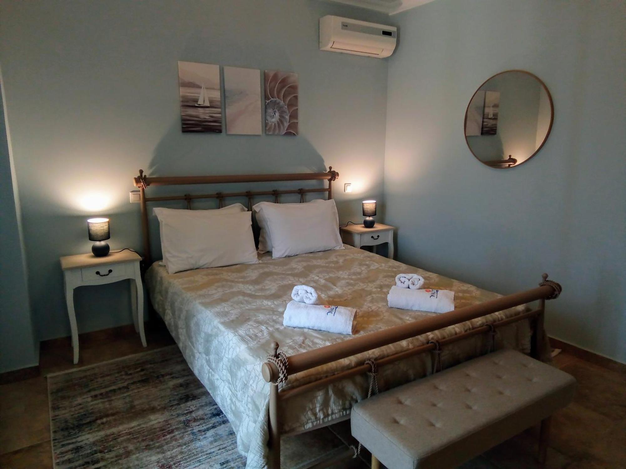 Nautilus Luxury Suites Galaxídhion 部屋 写真